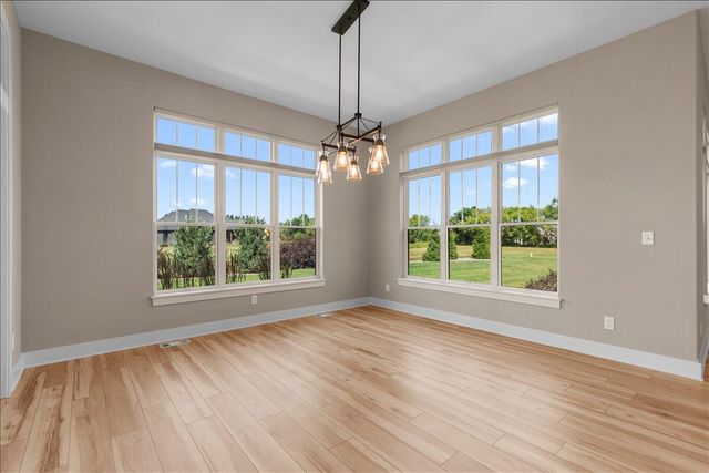N83W27815 Cress-Brook COURT, Hartland, WI 53029