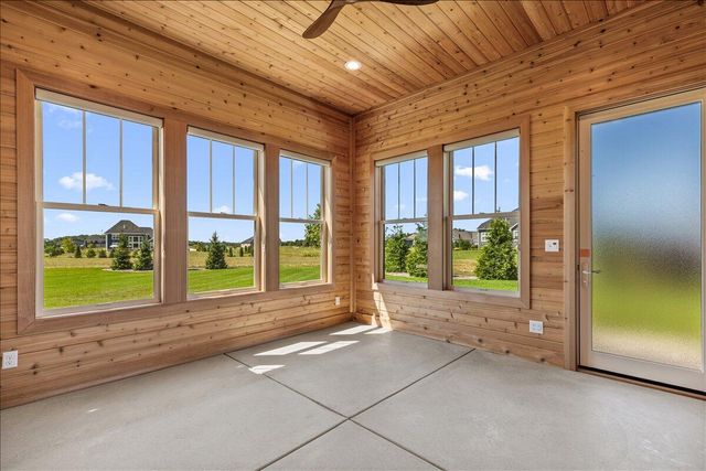 N83W27815 Cress-Brook COURT, Hartland, WI 53029