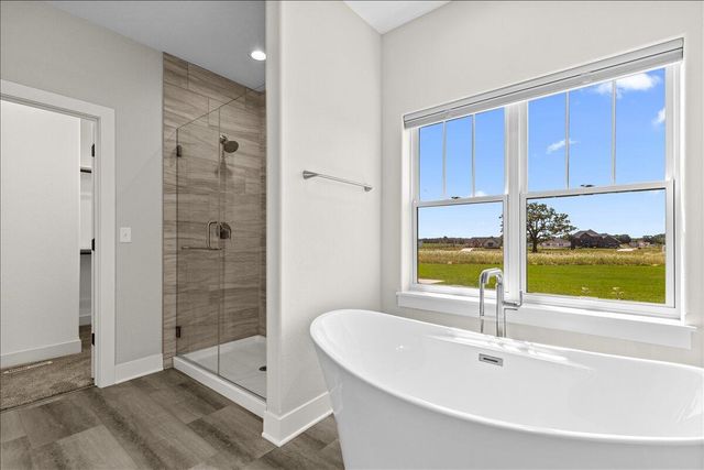 N83W27815 Cress-Brook COURT, Hartland, WI 53029