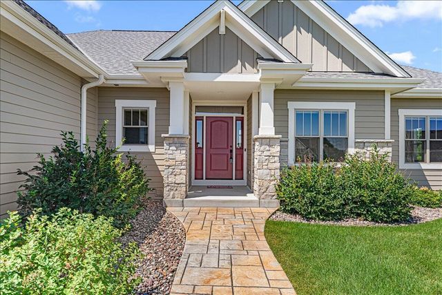 N83W27815 Cress-Brook COURT, Hartland, WI 53029
