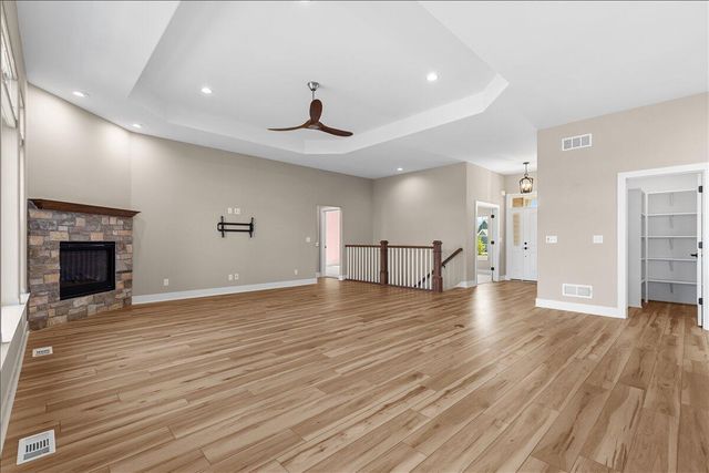 N83W27815 Cress-Brook COURT, Hartland, WI 53029