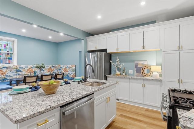 1133 Hillsdale AVENUE, Dormont, PA 15216