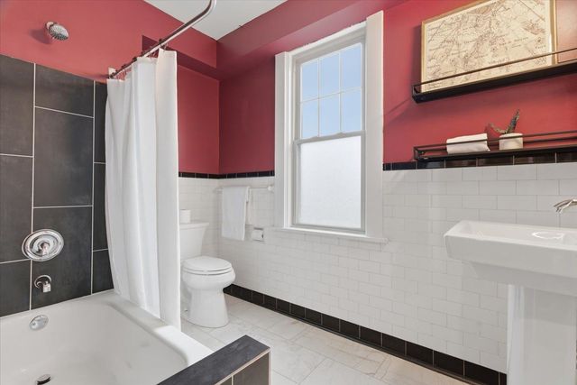 1133 Hillsdale AVENUE, Dormont, PA 15216