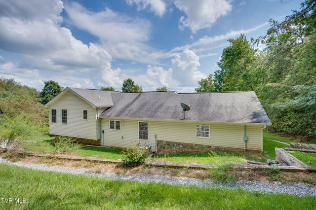 108 Plymouth Hill, Greeneville, TN 37743