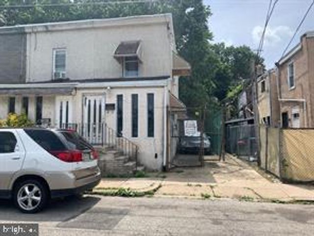 2070 E HAINES ST, Philadelphia, PA 19138
