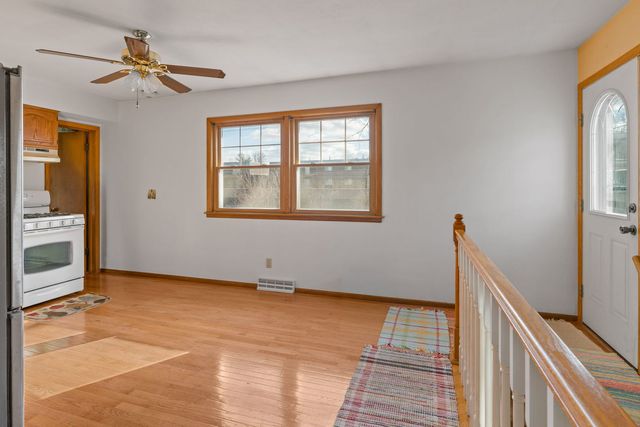 2827 W 13th Street, Davenport, IA 52804