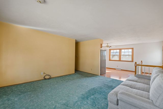 2827 W 13th Street, Davenport, IA 52804