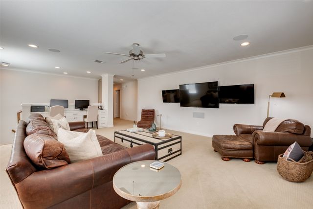 7039 Chantilly Lane, Dallas, TX 75214