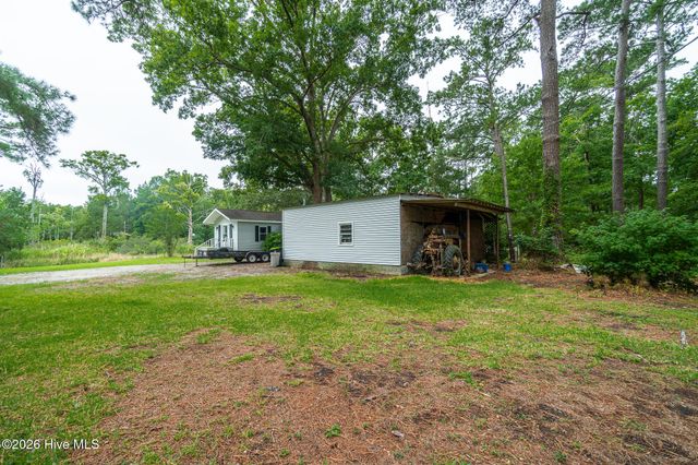 130 Holiday Lane, Oriental, NC 28571