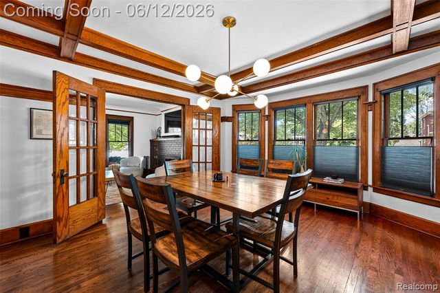 728 N Washington Avenue, Royal Oak, MI 48067