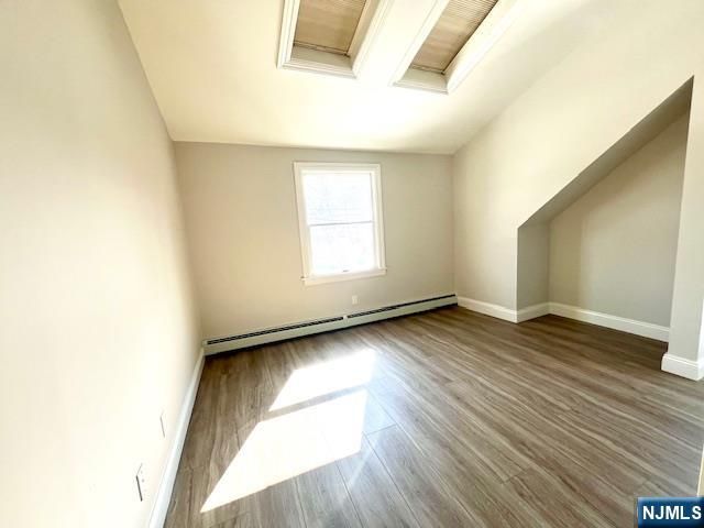 42 W Oakland Avenue, Oakland, NJ 07436