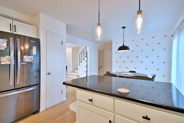 7324 N Bell Avenue 3F, Chicago, IL 60645