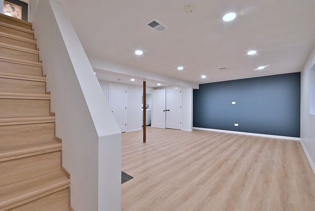 7324 N Bell Avenue 3F, Chicago, IL 60645