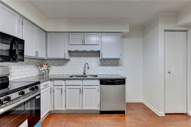 6520 Roswell Road 30, Sandy Springs, GA 30328