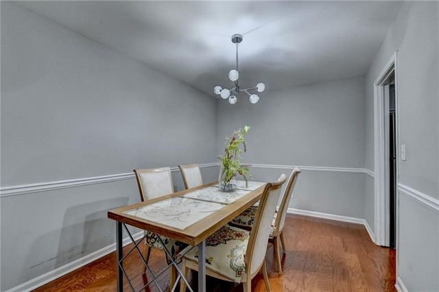 6520 Roswell Road 30, Sandy Springs, GA 30328