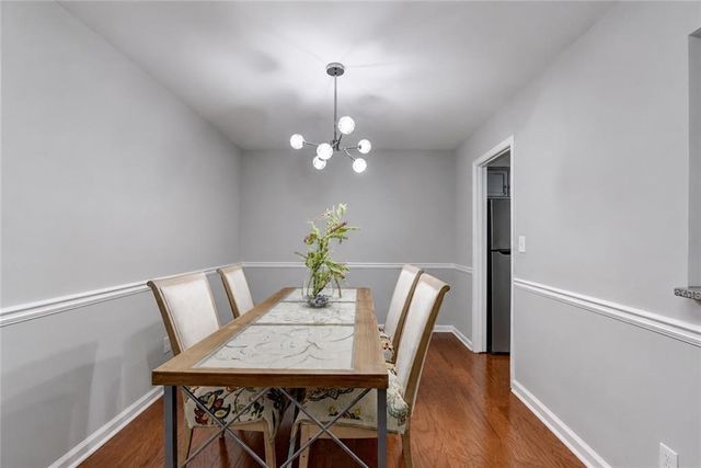 6520 Roswell Road 30, Sandy Springs, GA 30328