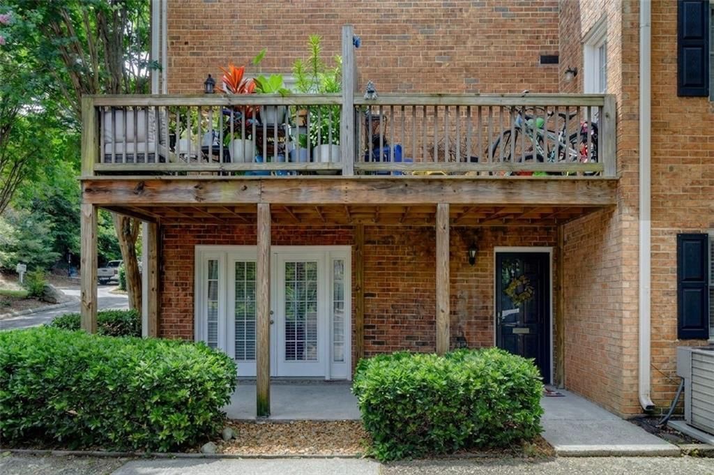 6520 Roswell Road 30, Sandy Springs, GA 30328