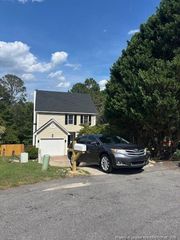 4731 Grandinson Court, Hope Mills, NC 28348