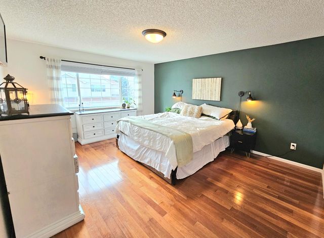 139 Stallion Lane, Circle Pines, MN 55014