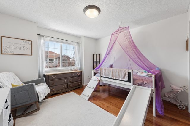 139 Stallion Lane, Circle Pines, MN 55014