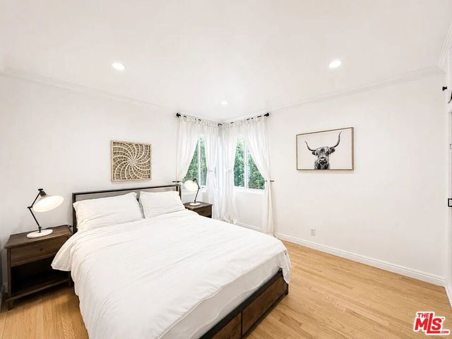 1212 10th Street 13, Santa Monica, CA 90401
