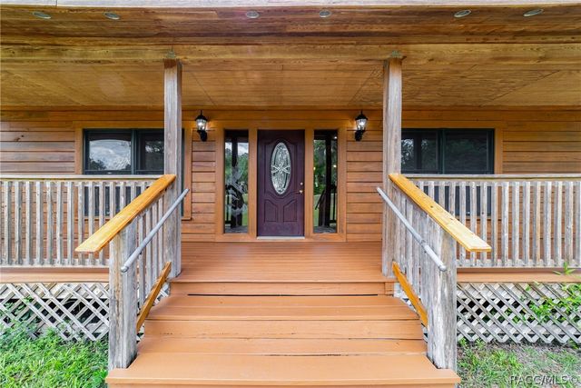 1230 SW Valencia Heights Avenue, Dunnellon, FL 34431