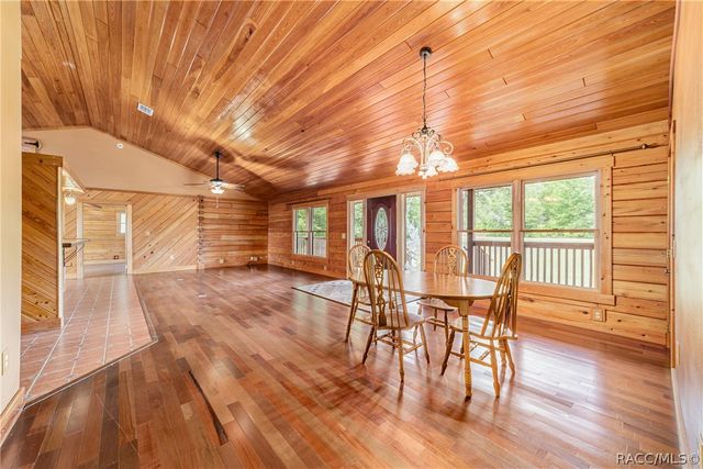 1230 SW Valencia Heights Avenue, Dunnellon, FL 34431