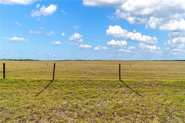 1230 SW Valencia Heights Avenue, Dunnellon, FL 34431