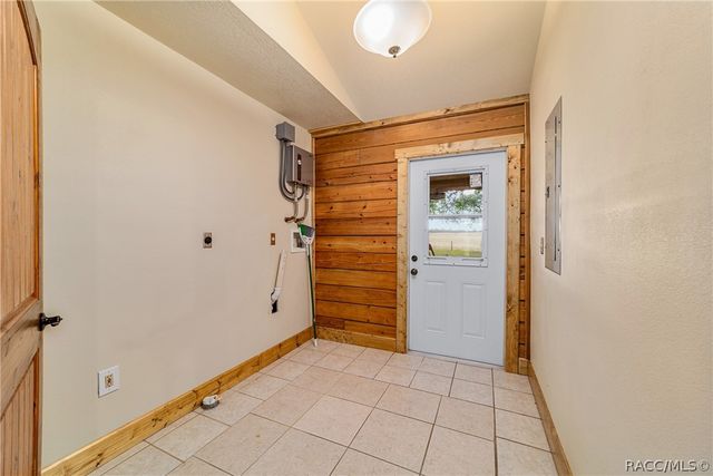 1230 SW Valencia Heights Avenue, Dunnellon, FL 34431
