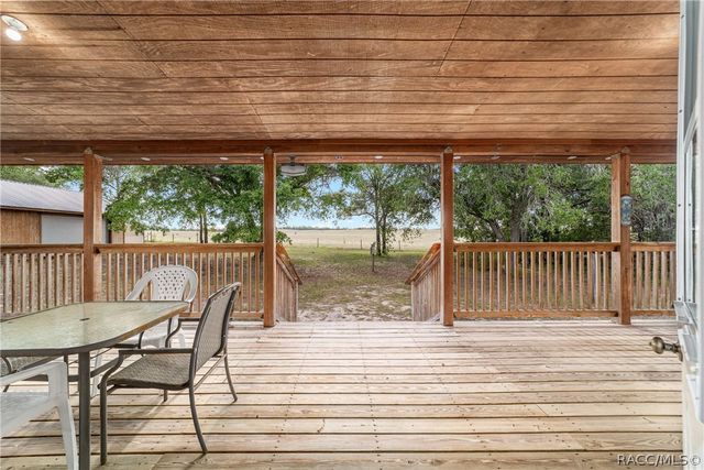 1230 SW Valencia Heights Avenue, Dunnellon, FL 34431