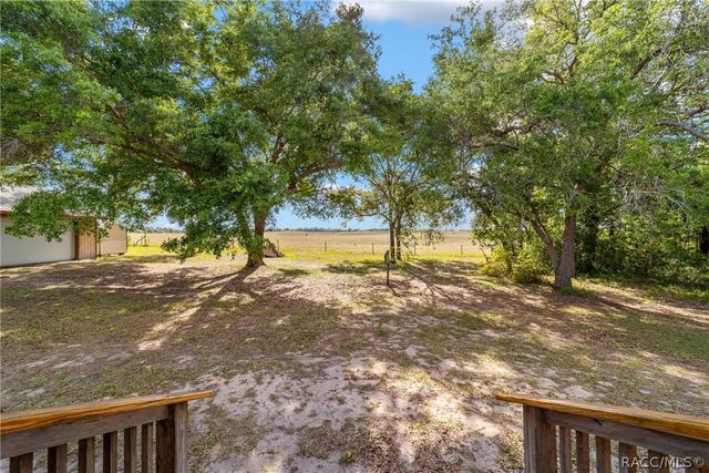 1230 SW Valencia Heights Avenue, Dunnellon, FL 34431