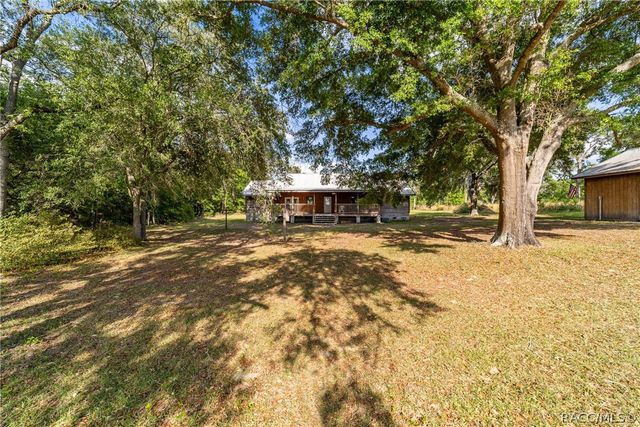 1230 SW Valencia Heights Avenue, Dunnellon, FL 34431