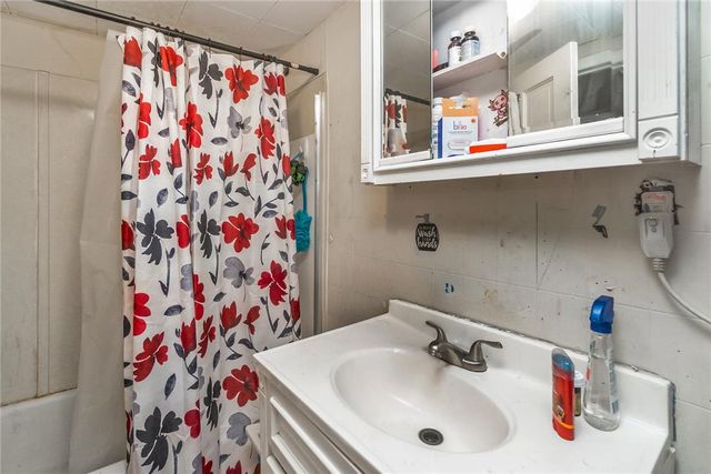319 Abbott Street, Lansford, PA 18232