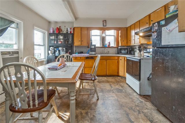 319 Abbott Street, Lansford, PA 18232