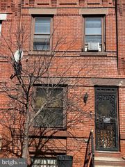 2917 W FLORA ST, Philadelphia, PA 19121