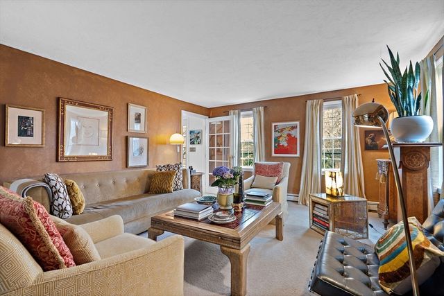 821 Concord Rd, Sudbury, MA 01776