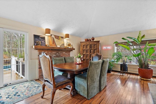 821 Concord Rd, Sudbury, MA 01776