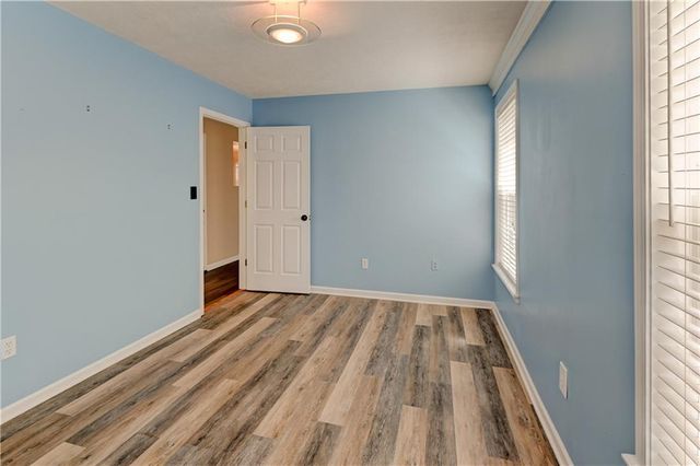 1429 Birdseye Court, Blue Springs, MO 64015