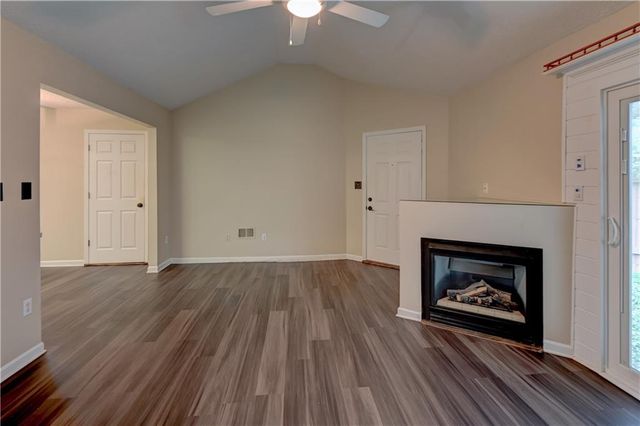 1429 Birdseye Court, Blue Springs, MO 64015