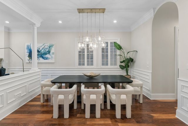 1460 W Byron Street, Chicago, IL 60613