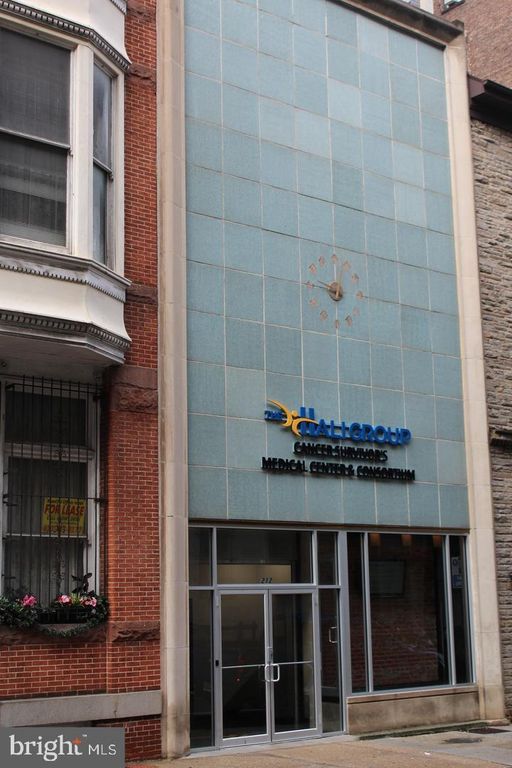 212 E LEXINGTON, Baltimore, MD 21202