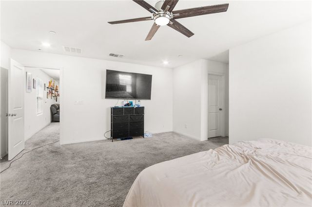8439 Cabirolera Avenue, Las Vegas, NV 89149