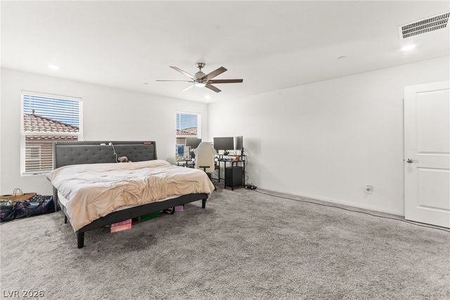 8439 Cabirolera Avenue, Las Vegas, NV 89149