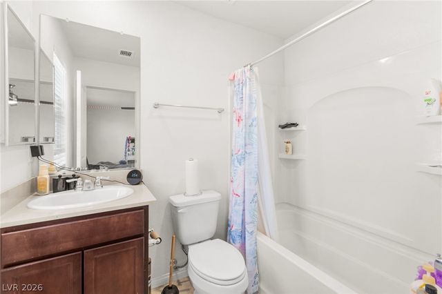 8439 Cabirolera Avenue, Las Vegas, NV 89149