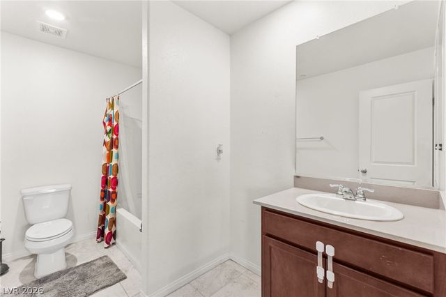 8439 Cabirolera Avenue, Las Vegas, NV 89149