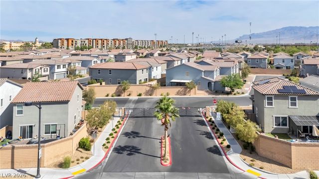 8439 Cabirolera Avenue, Las Vegas, NV 89149