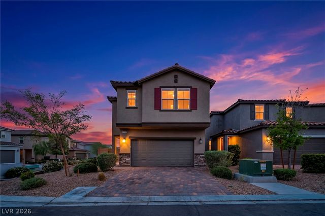8439 Cabirolera Avenue, Las Vegas, NV 89149