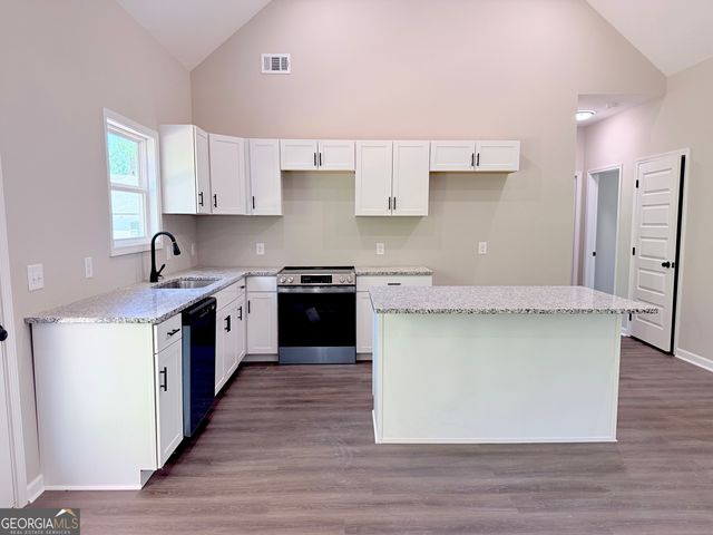 117 Mason Ridge, Barnesville, GA 30204