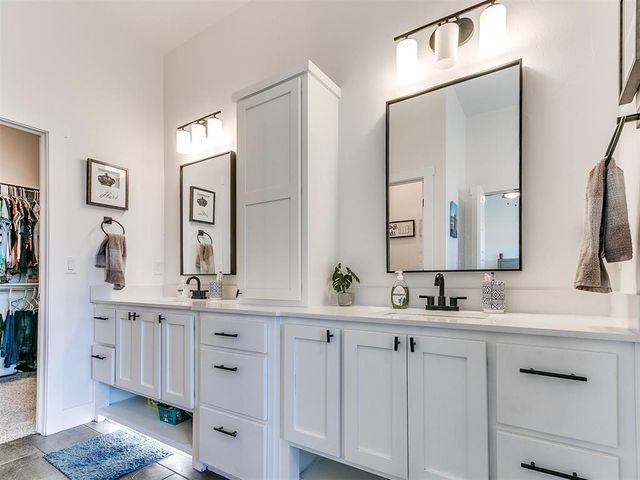 2836 SE 42nd Street, Newcastle, OK 73072