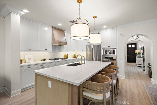 6 Pomegranate, Ladera Ranch, CA 92694